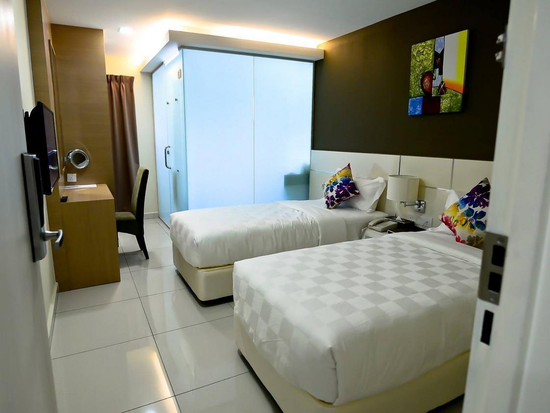 Hotel Mornington Bukit Permata Lumut Zewnętrze zdjęcie