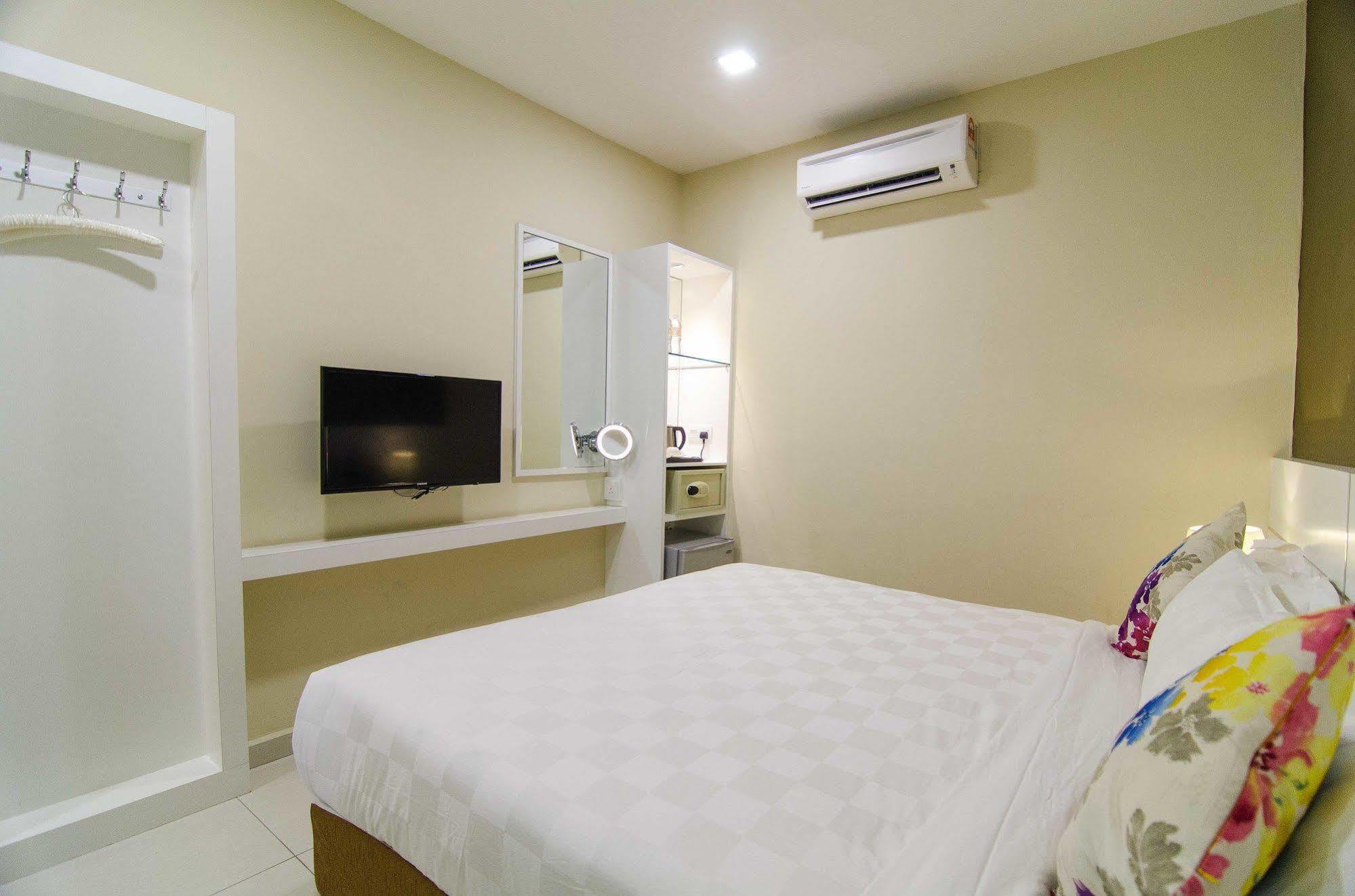 Hotel Mornington Bukit Permata Lumut Zewnętrze zdjęcie